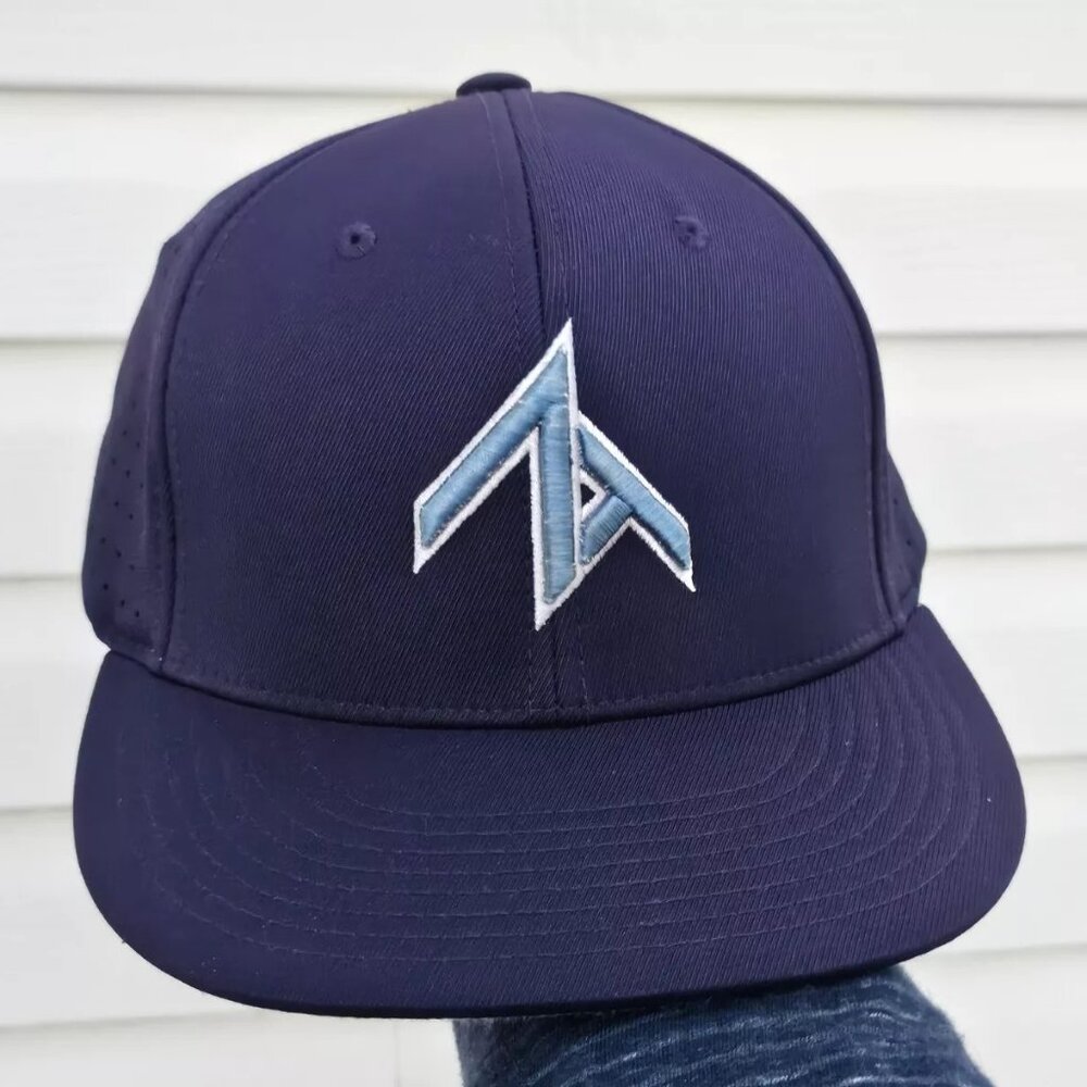 CAPAMERICA Premium Line Men Hat Sport Baseball FLEXFIT Cap Navy Hat Size S - M